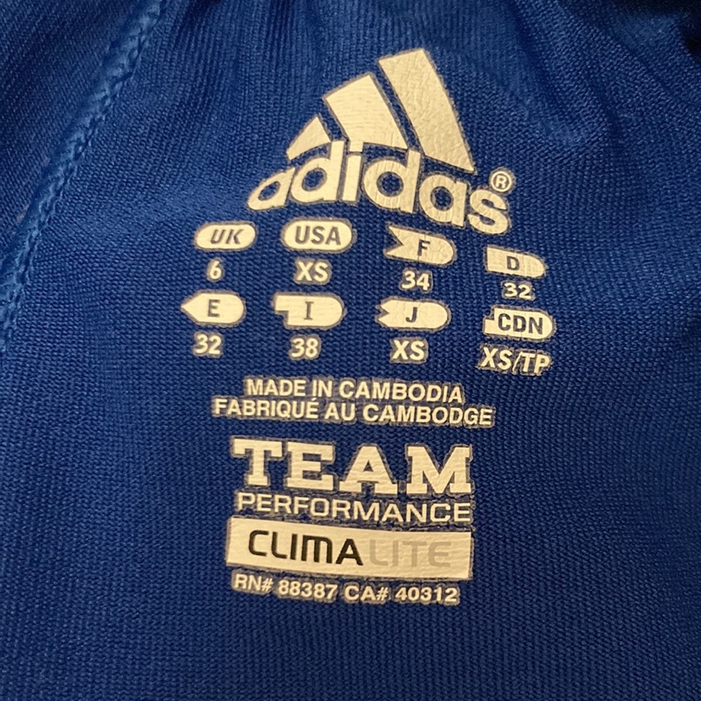 Blue Adidas shorts - Picture 3 of 3